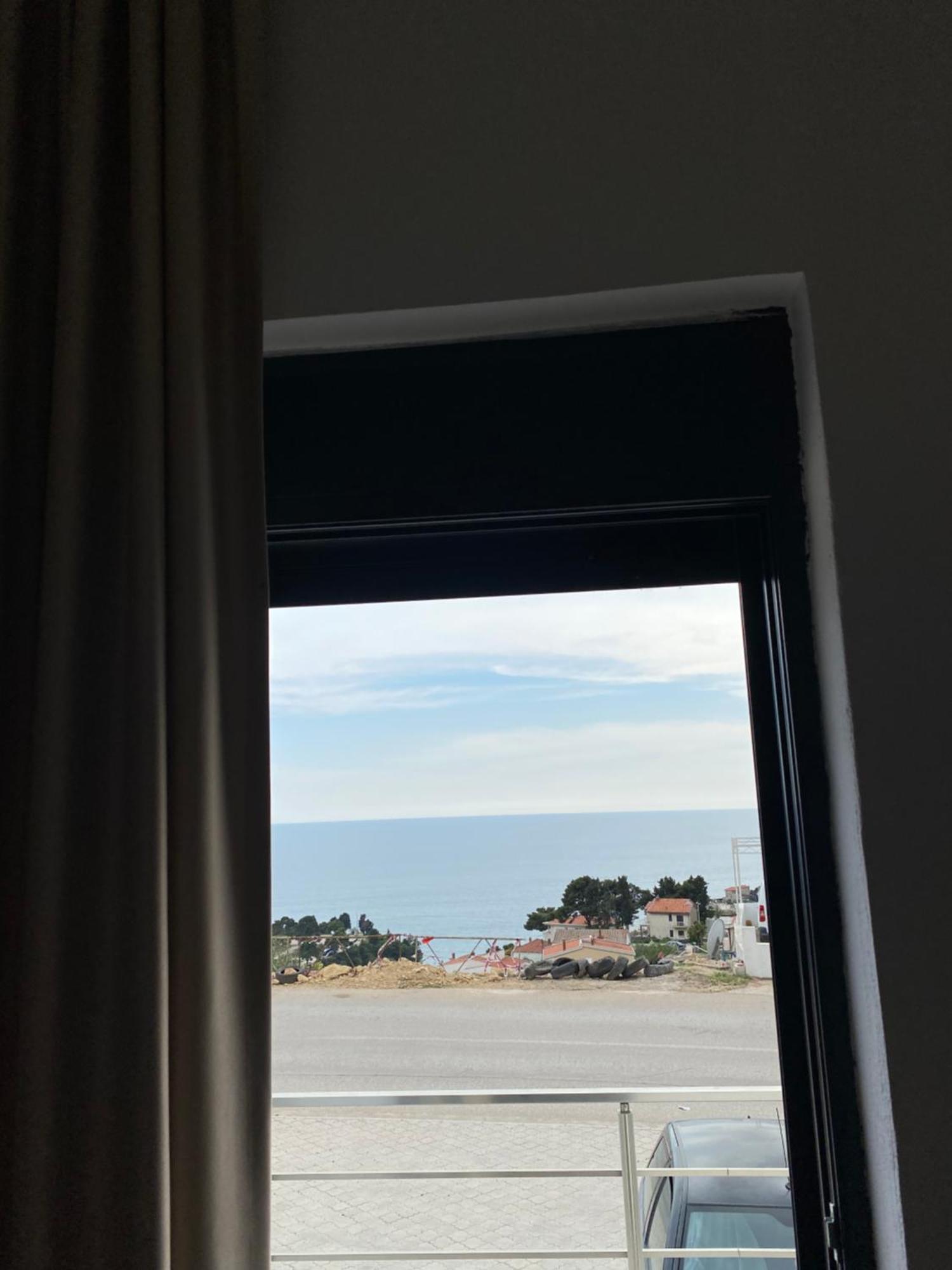 Xhan * Ulcinj